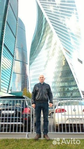 Инженер-техник, завхоз, специалист ахо