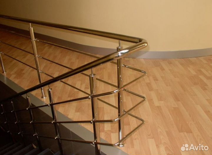 Перила из полированной нержавейки