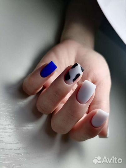 Мастер маникюра и педикюра