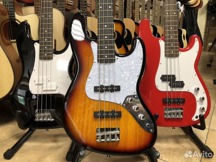 Бас гитара (на выбор)