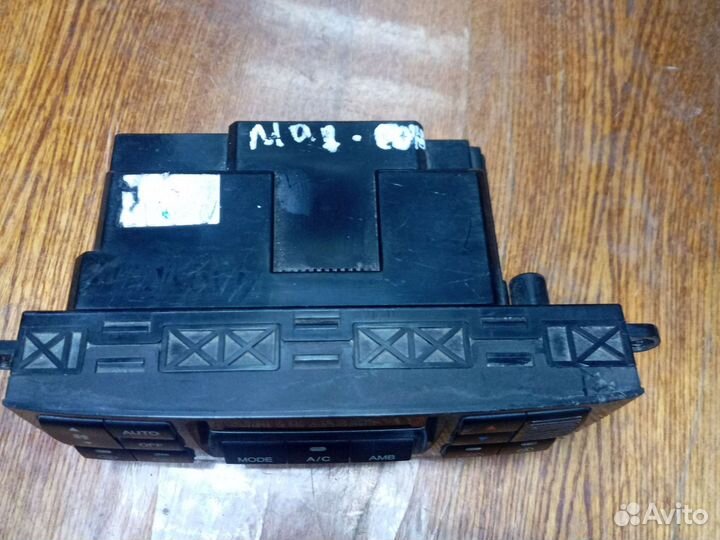 Блок управления климатом Kia Magentis 1 поколения