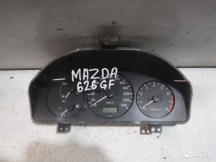 Панель приборов Mazda 626 GF