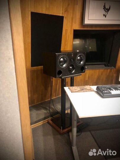 Стойки для мониторов