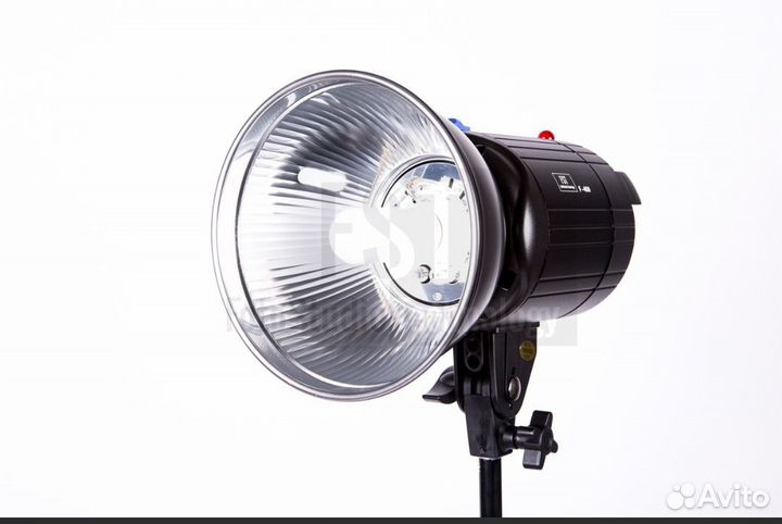 Студийная вспышка FST-400