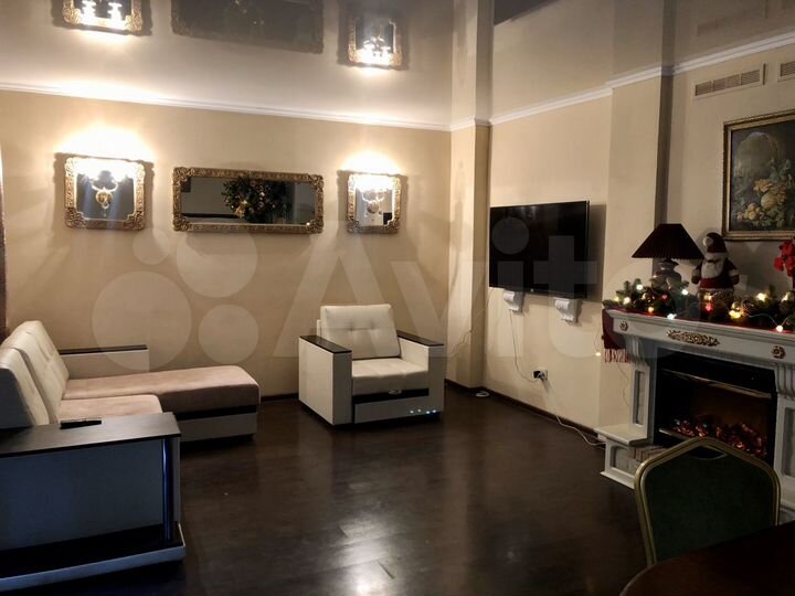 3-к. квартира, 70 м², 1/4 эт.