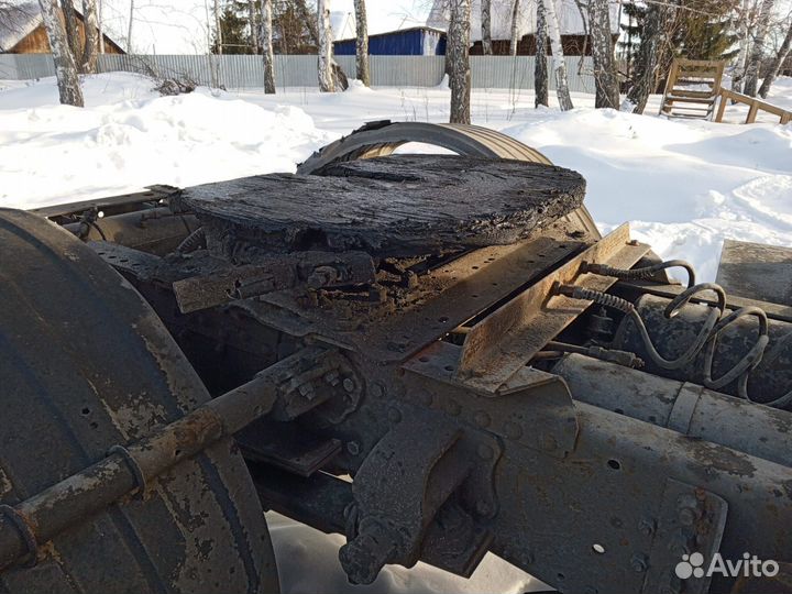 Седельно сцепное устройство