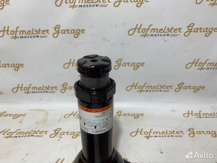 Домкрат Toyota Land Cruiser 200