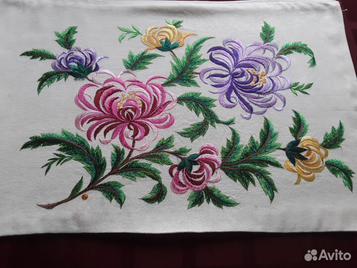 Наволочки декоративные. Вышивка.Антиквариат