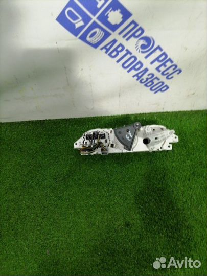 Блок кнопок обогрева стекла Ford Focus 2+ хэтчбэк