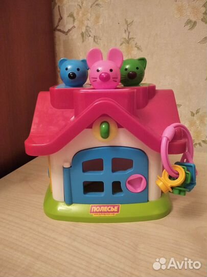 Игрушка домик сортер