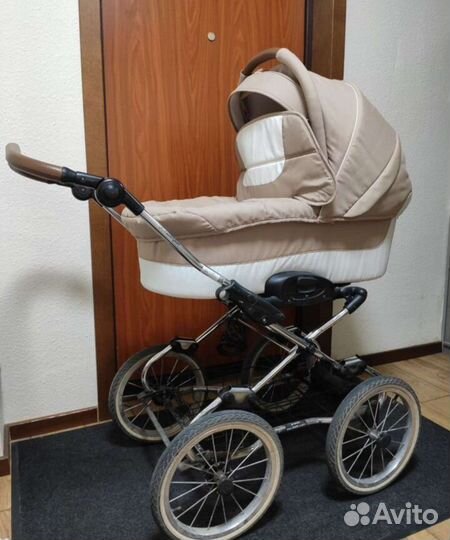 Коляска Navington Caravel