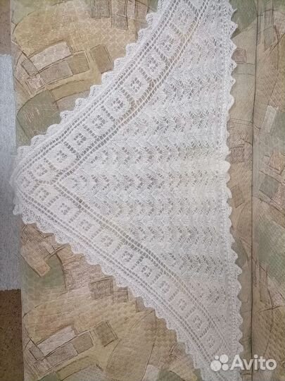 Пуховый платок косынка