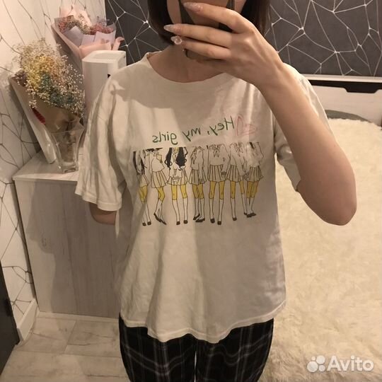 Футболки женские