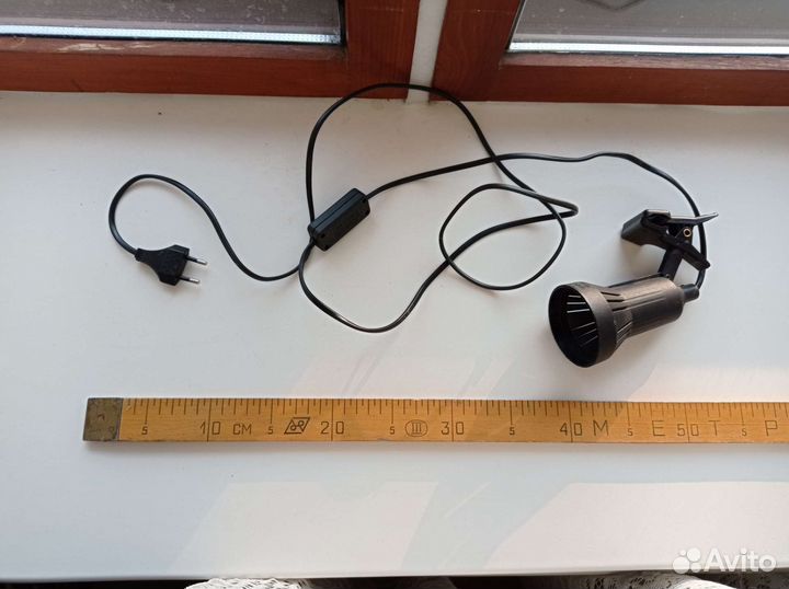 Светильник прикроватный