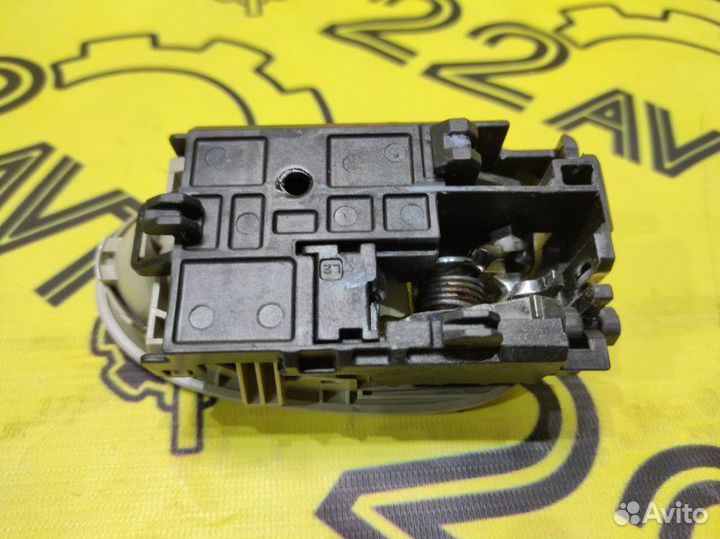 Ручка двери внутренняя задняя левая Nissan Primera