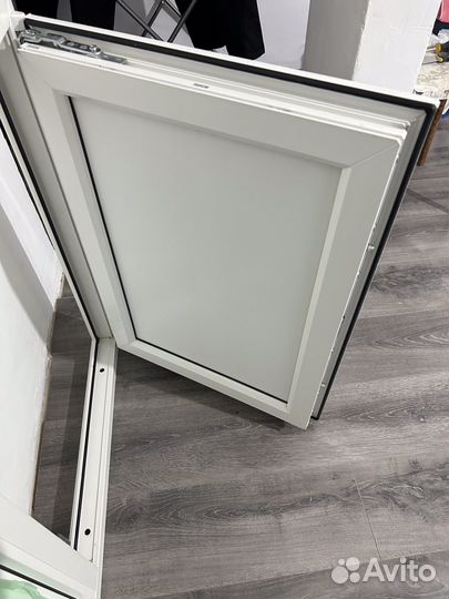 Окно для зимнего холодильника