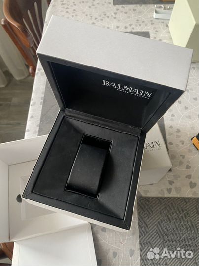 Коробка для часов balmain