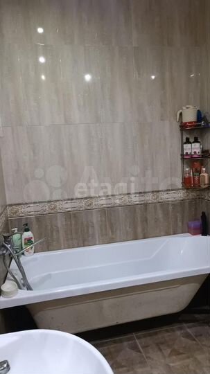 2-к. квартира, 93 м², 7/8 эт.