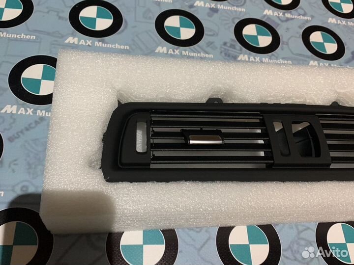 Решетка в торпеду Bmw F10 Обычная Бмв Ф10