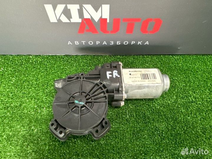 Моторчик стеклоподъёмника передний правый Hyundai