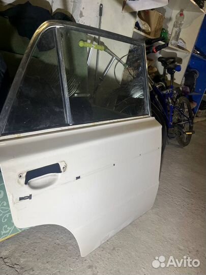Двери задние ваз 2106