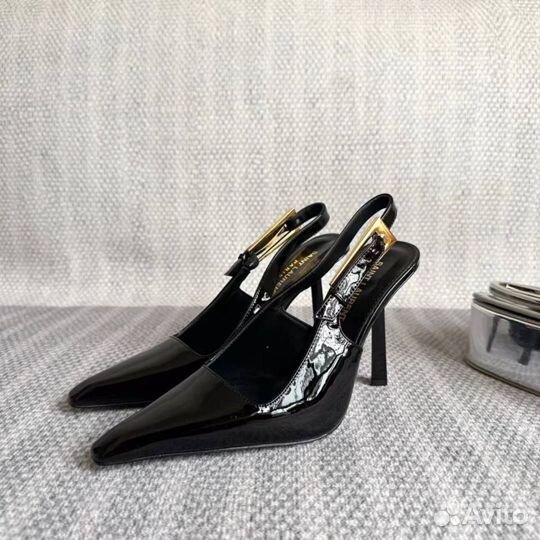 Туфли лодочки Yves Saint Laurent slingback