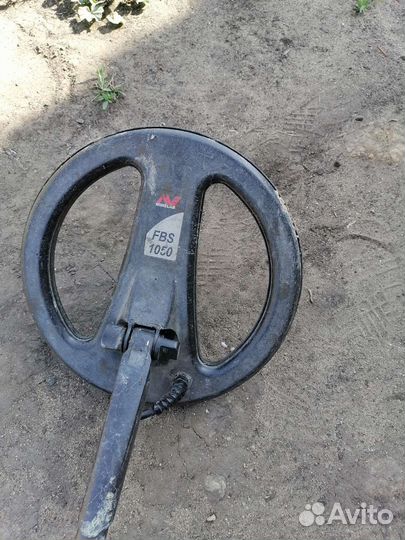Металлоискатель minelab