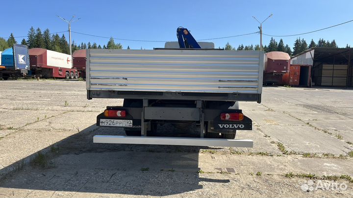 Volvo FL с КМУ, 2011