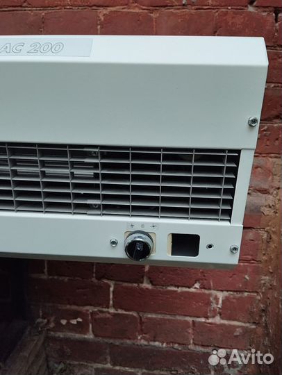 Водушная завеса Frico Thermozone AC 202