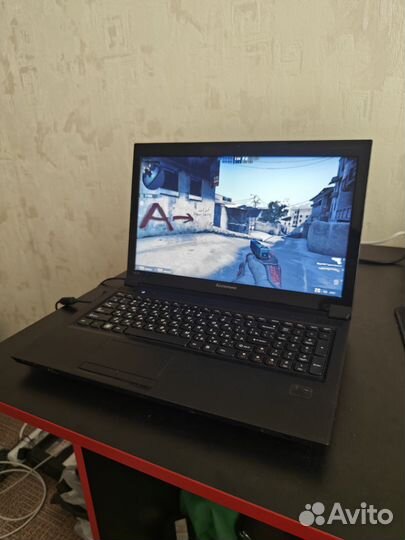 Мощный игровой ноутбук Lenovo i7 CS GO Видеообзор