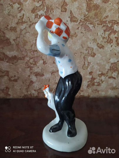 Клоун Олег Попов с петухом