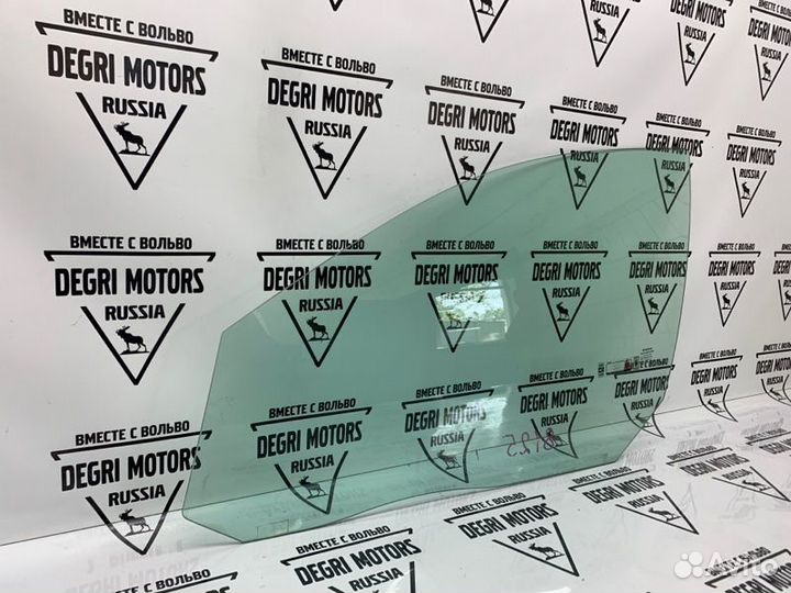 Стекло передней левой двери Volvo S80 V70 XC70 -16