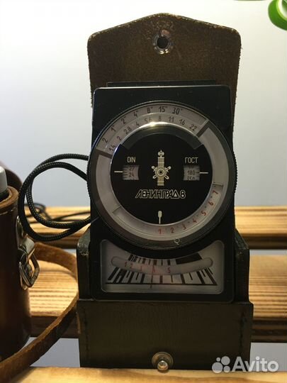 Фэд 2, фотовспышка, экспонометр Ленинград8