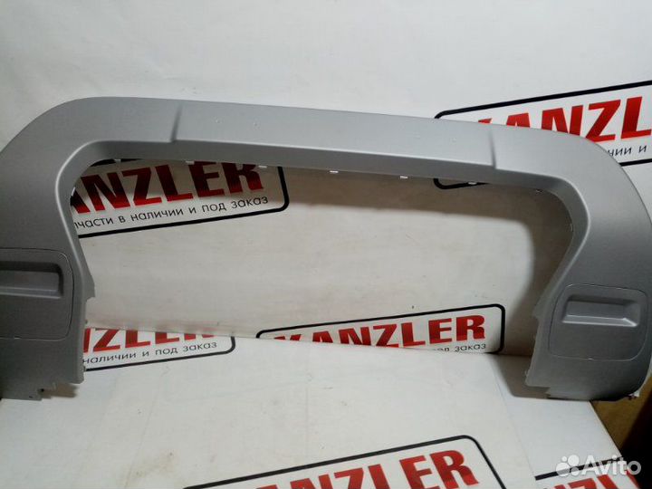 Накладка переднего бампера Renault Duster 2 2021