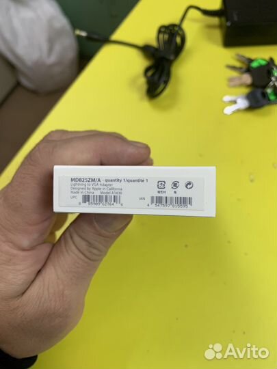 Apple Lighting to vga adapter оригинальный