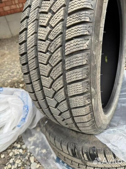 Mirage MR-W562 235/45 R18 94B