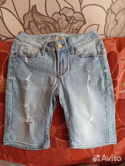 Джинсовые шорты женские Colin's 34 р