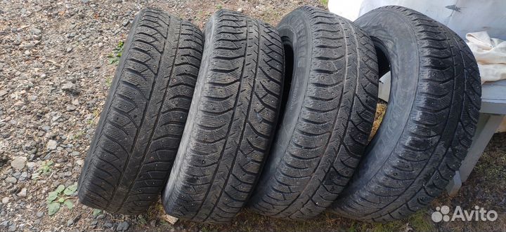 Bridgestone Ice Cruiser 7000 235/65 R17 108T