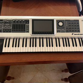 Roland Fantom G6