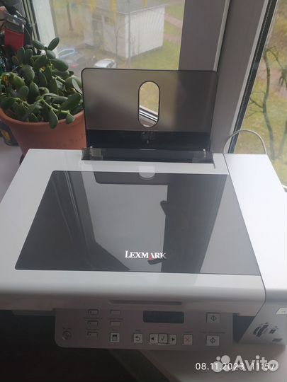 Цветной лазерный принтер мфу б/у
