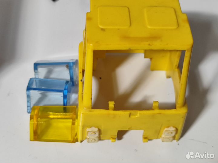 Запчасти к игрушкам моделям машинкам ГДР СССР