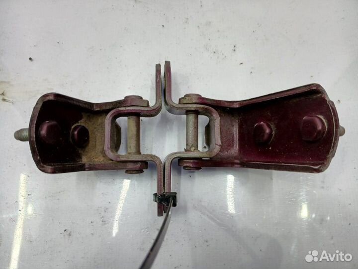 Петля двери задняя левая Toyota Caldina ST190G