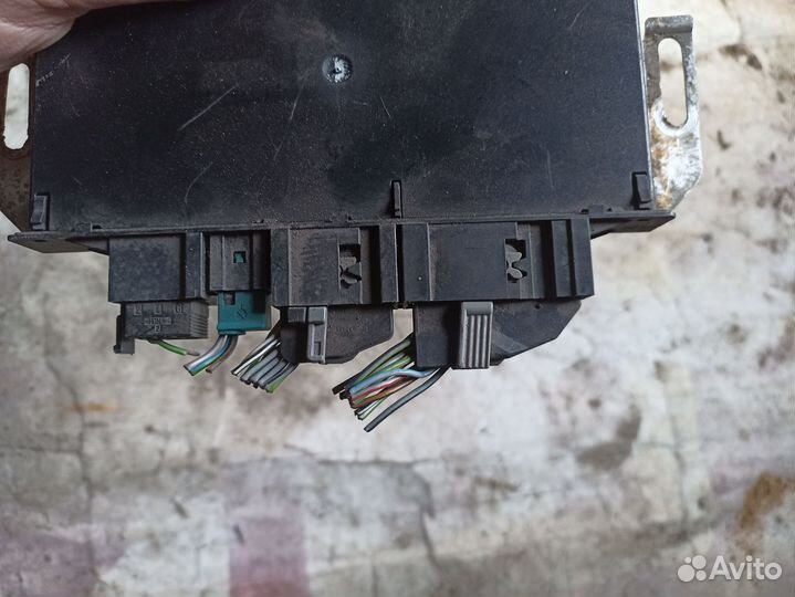 Блок sam задний Mercedes w220 s 320