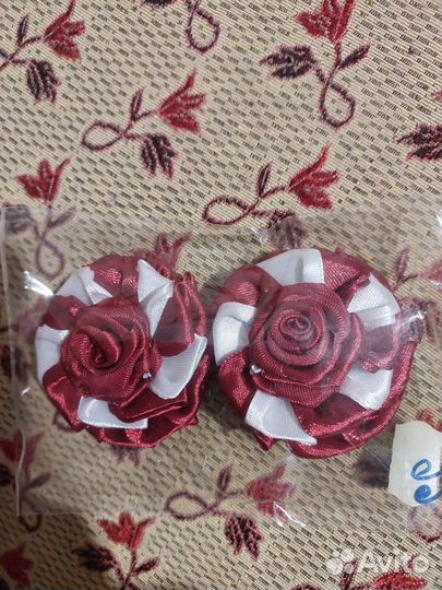 Резинка для волос ручной работы