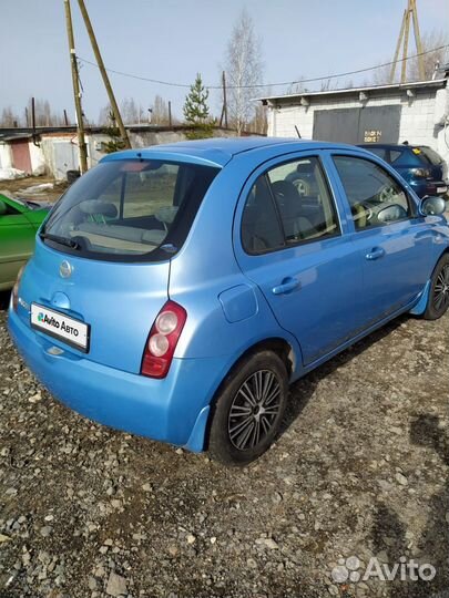 Nissan March 1.2 AT, 2003, 76 000 км