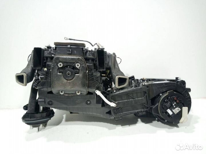 Отопитель в сборе (печка) BMW 5 G30/G31 G30 2019
