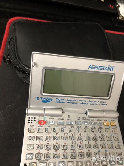 Электронный переводчик assistant языков AT-2091