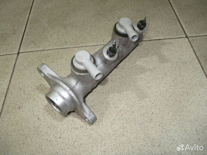 Цилиндр тормозной главный Hyundai Porter 4