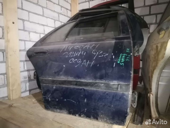 Дверь задняя правая nissan sunny 14