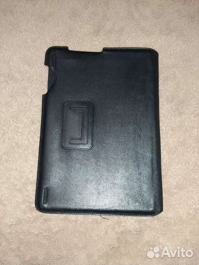 Чехлы для планшета